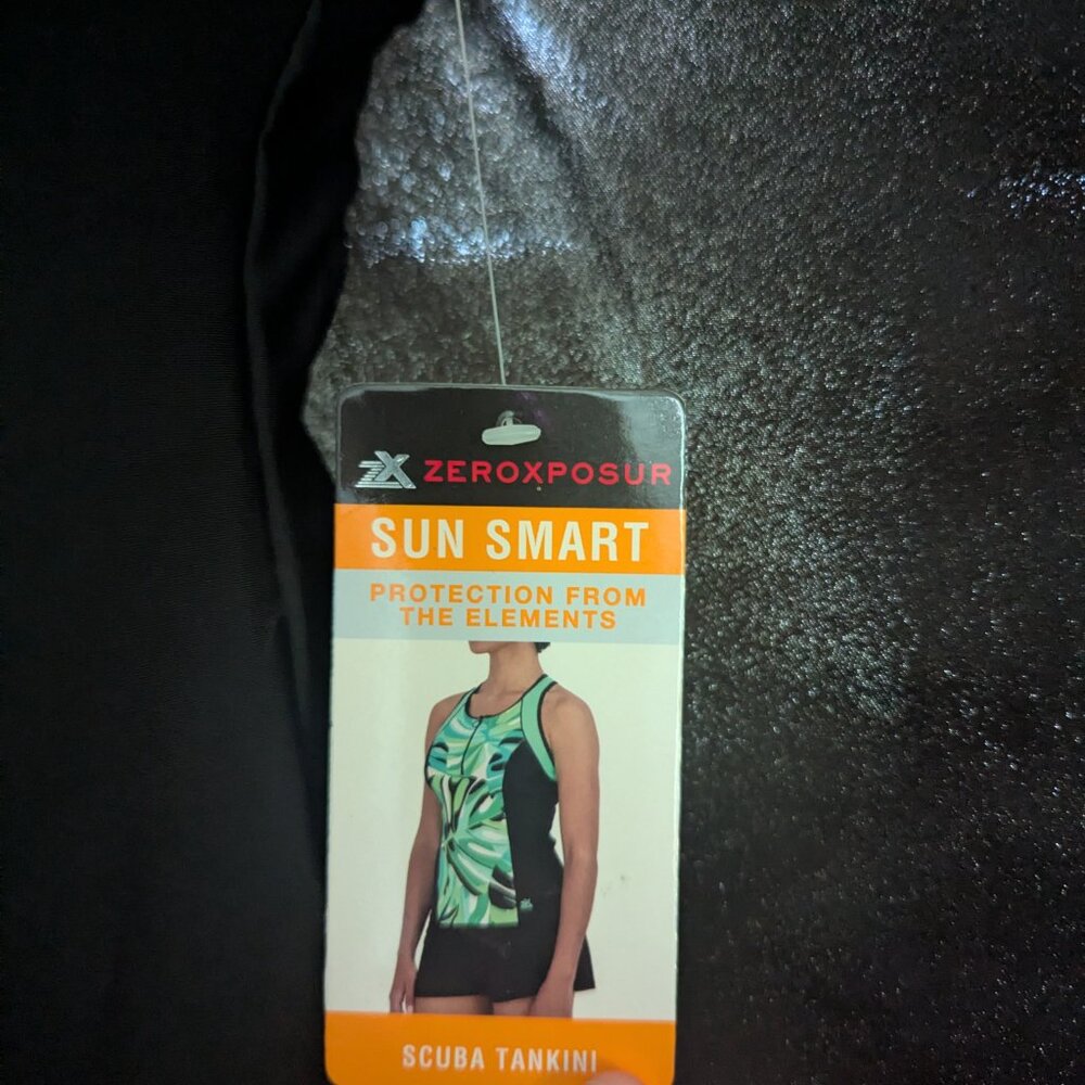 NWT Zeroxposur  tankini Top green and black - XS - Picture 4 of 5